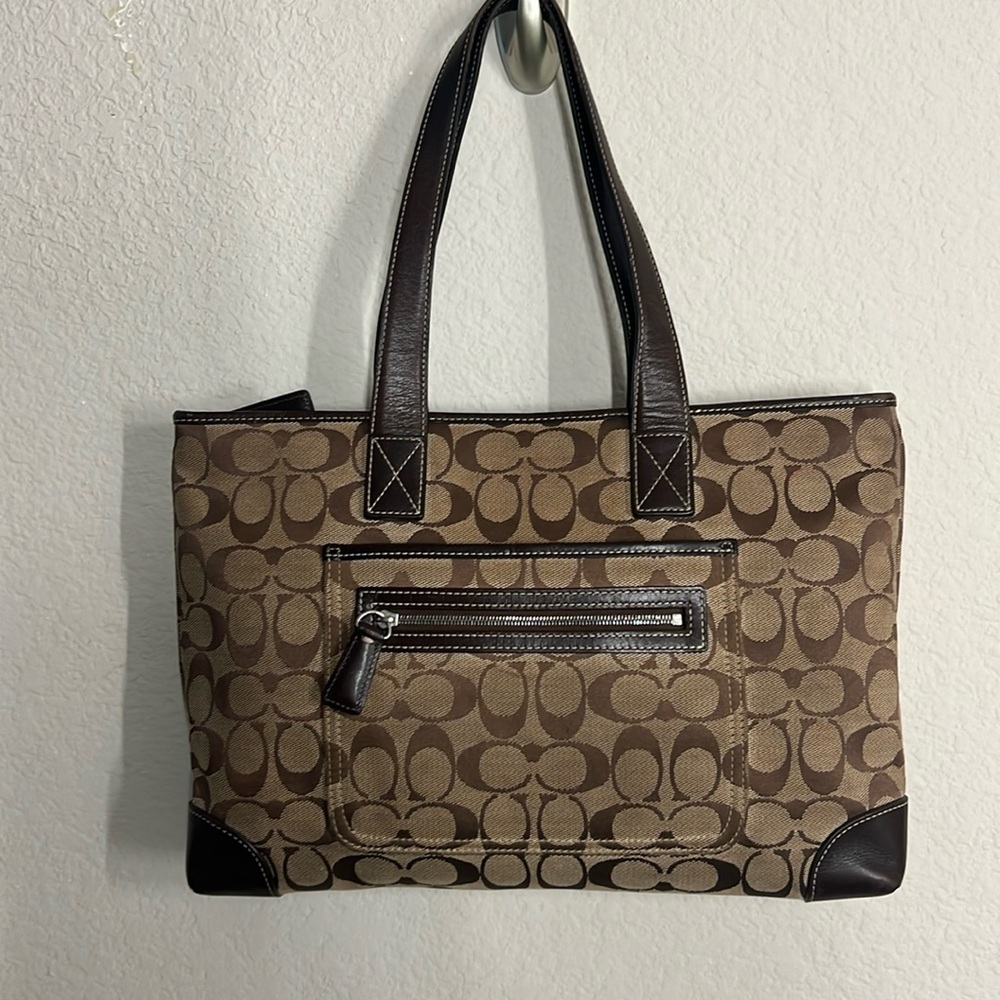 Coach 6082 Signature Jacquard Shoulder Tote